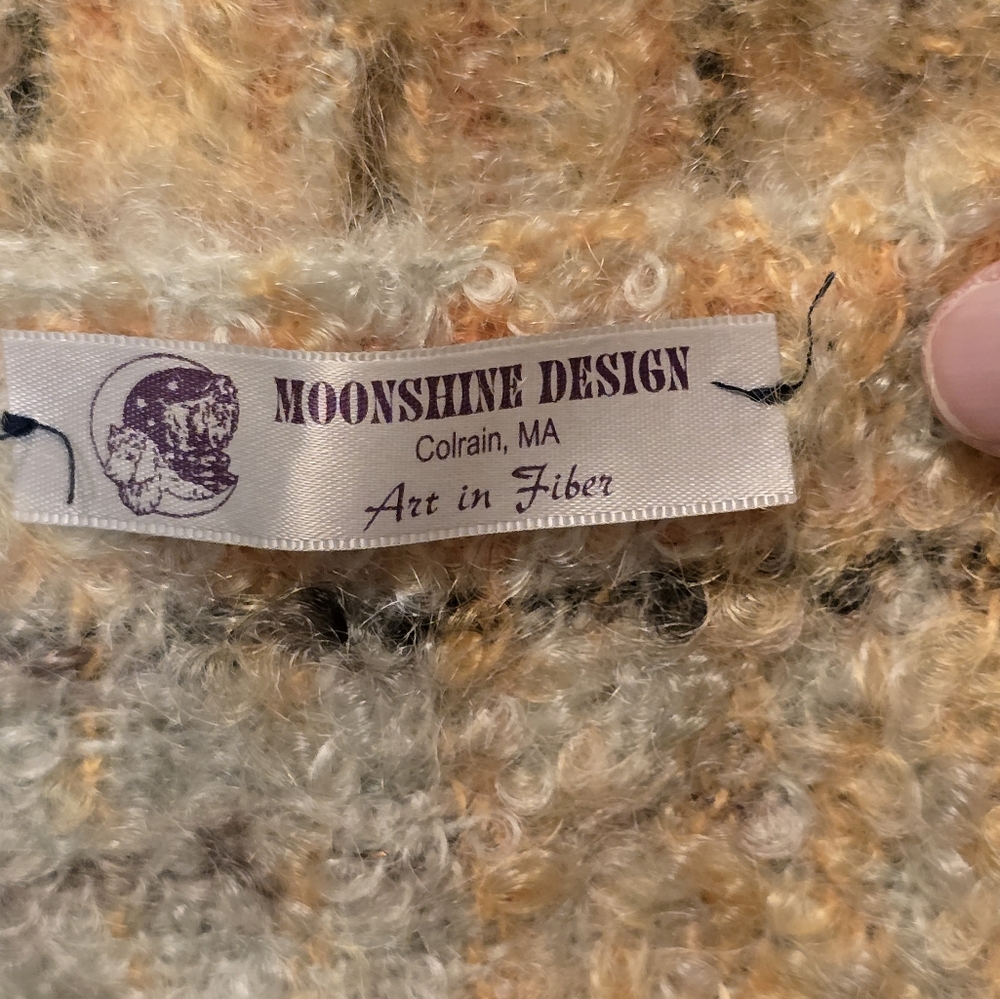 Handmade Wool Scarf - Picture 2 of 3
